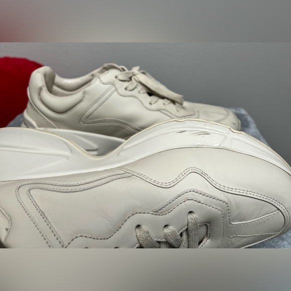 Gucci Rython Strawberry Sneakers - Picture 10 of 14